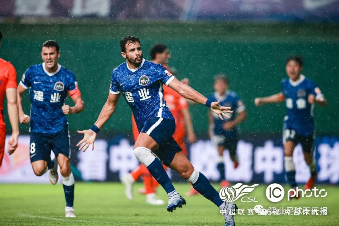 أهدافالزمالكوبيراميدزاليوميوتيوبمباراةناريةفيالدوريالمصري