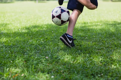 الهلالوالاهليالسعوديتاريخمنالمنافسةوالإثارة